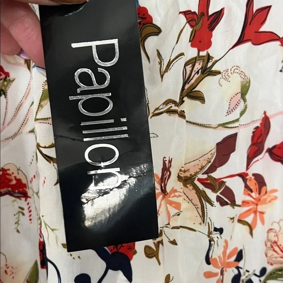 NWT - Papillion Floral Print Off-Shoulder Blouse - Picture 3 of 7